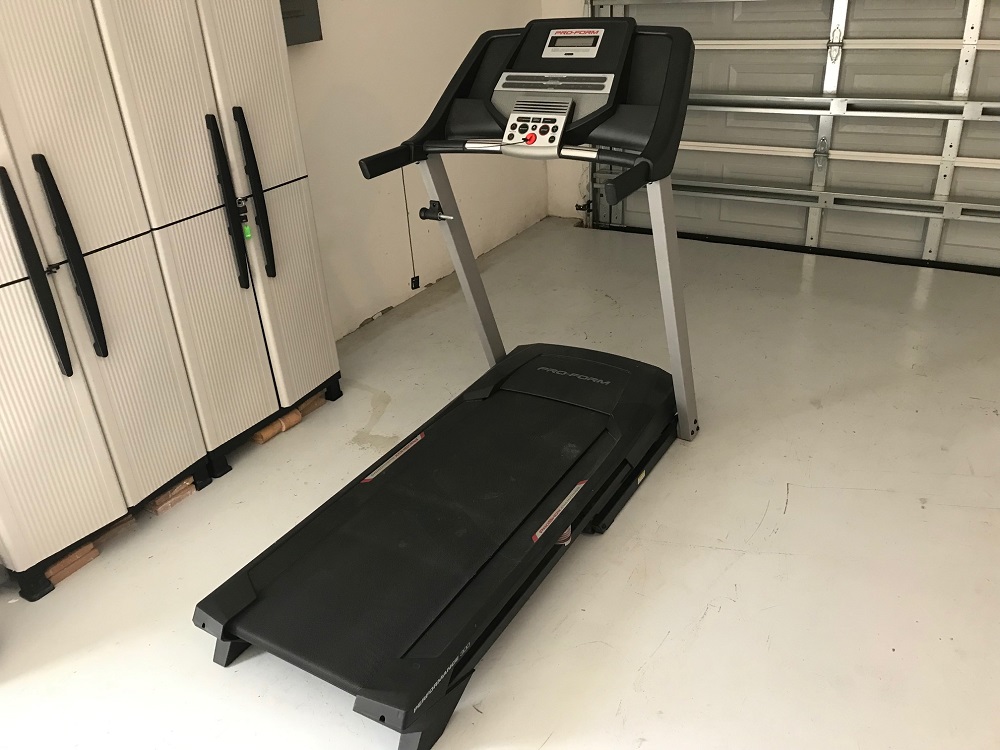 If All The Relaxing Poolside Gets To Be Too Much, Guests May Enjoy Using The Exercise Treadmill (Located In The Garage)